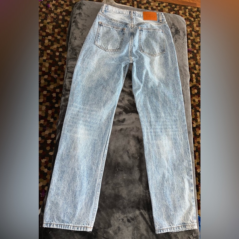 Princess Polly Holly Asymmetric Straight Leg Jean in Light Wash Denim Size 0 - Picture 12 of 16